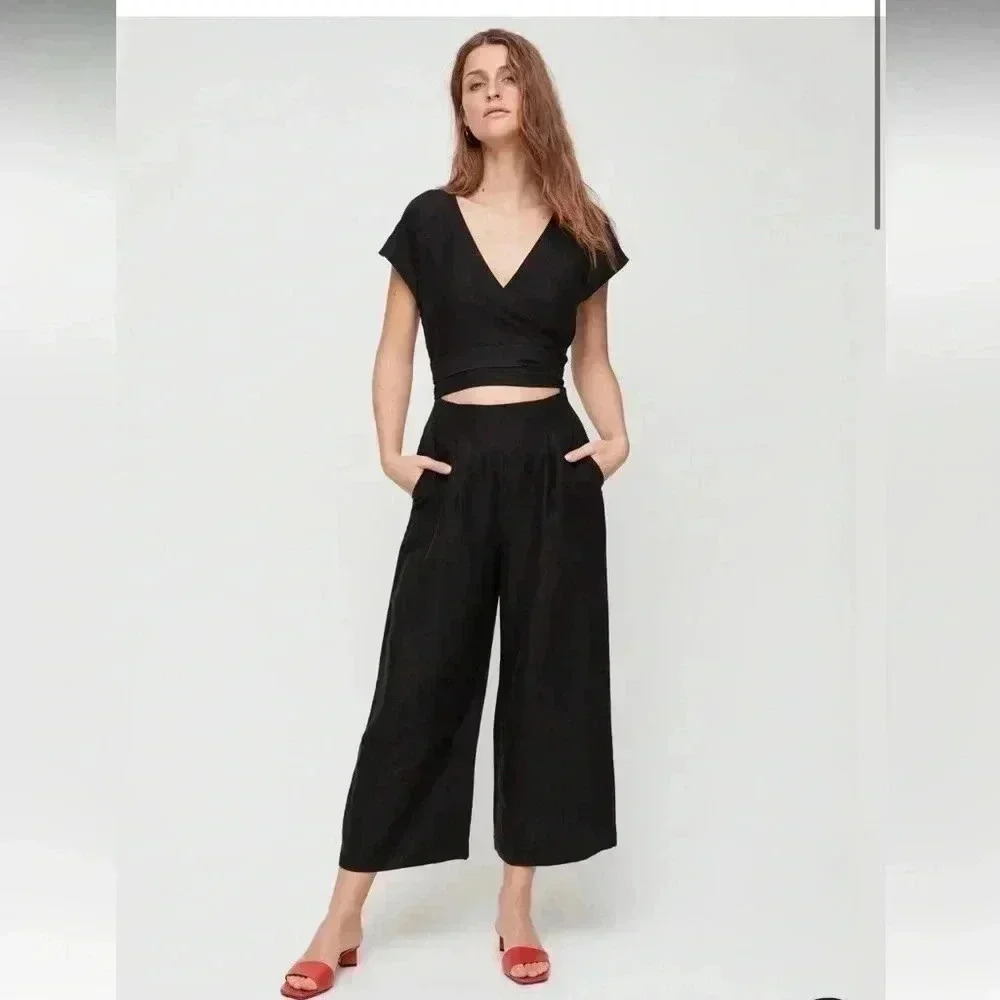 Aritzia Jumpsuit (Olive Green)​​​​​​​​​​​​​